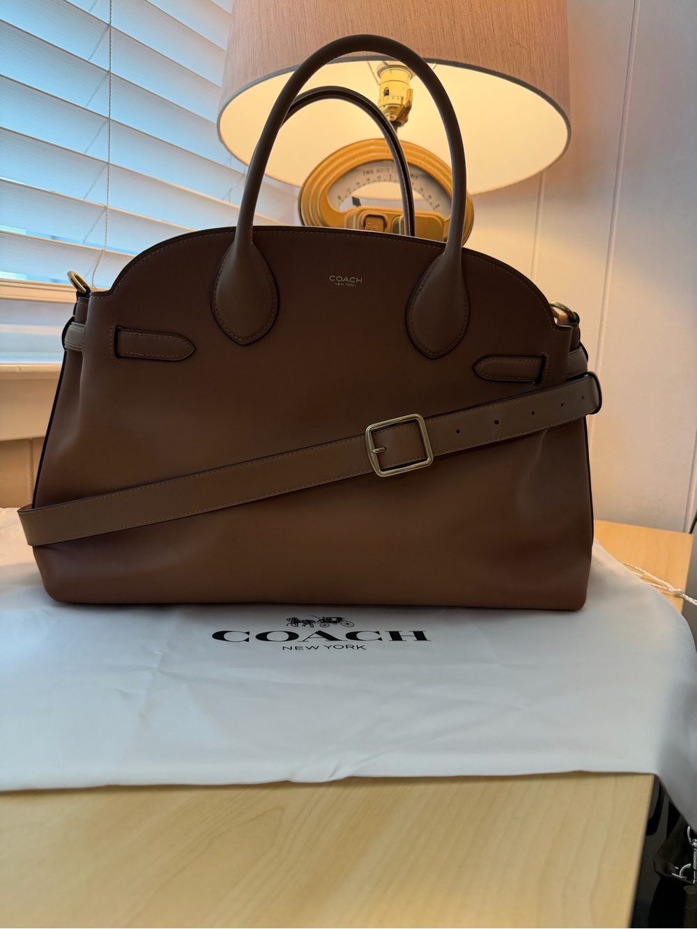 Coach Empire 40 Honey Brown